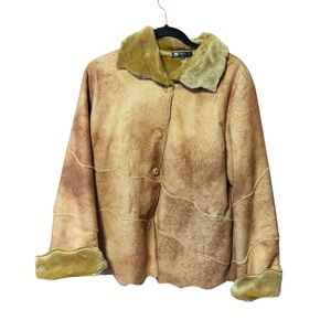 Vintage Women's Tan Faux Fur Collar Coat (Damaged Collar)